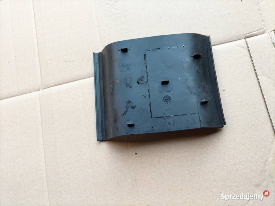 AUDI A38L A3 8L LIFT 8L0863301H WYKŁADZINA POD osobowe lubelskie Kamień-Kolonia
