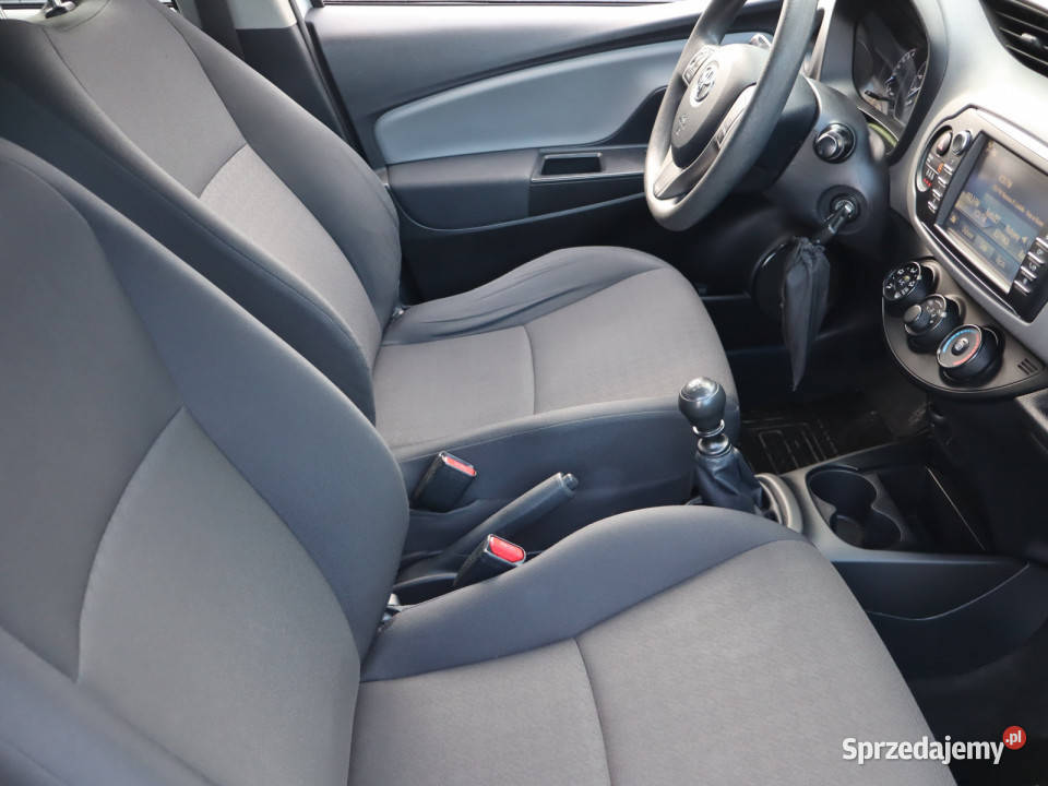 Toyota Yaris 15 Dual VVTi czujnik zmierzchu Yaris Katowice