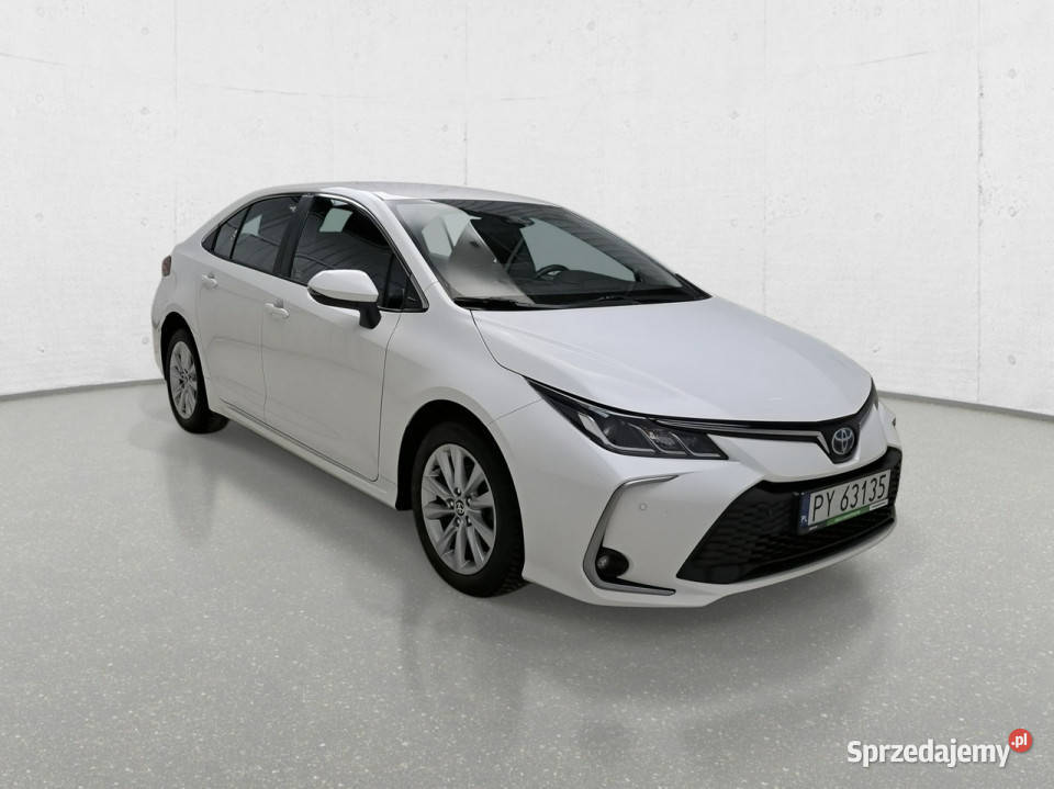 Toyota Corolla Seria E16 2012 Komorniki