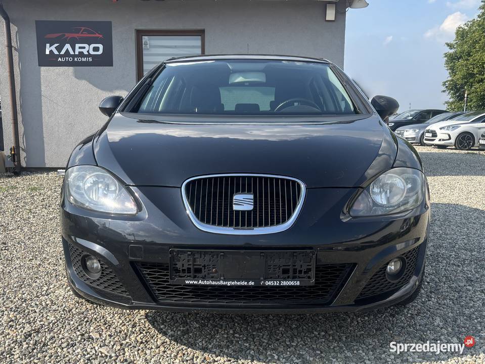 Seat Leon czarny Paniówki
