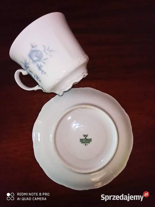 Filiżanka z błękitnymi kwiatkami Winterteich