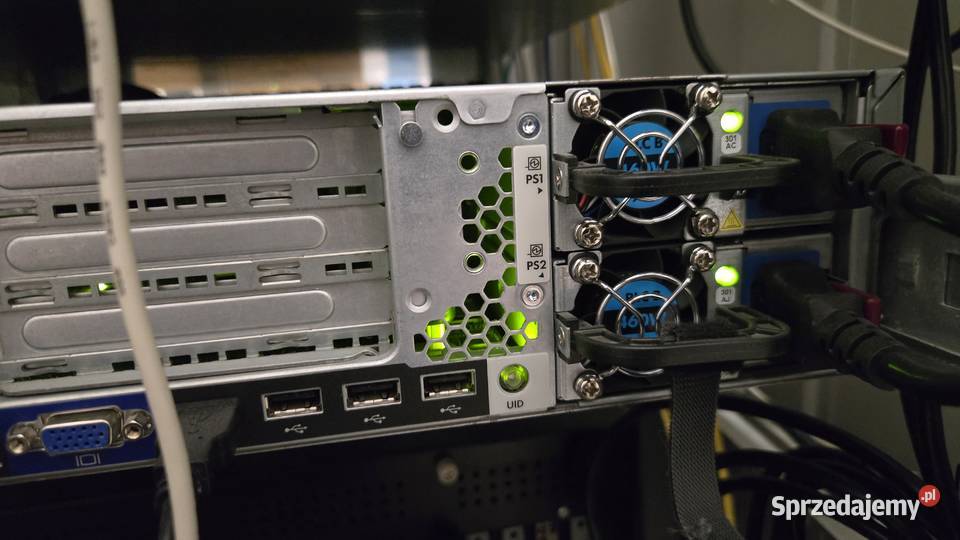 Serwer HP PROLIANT DL380p GEN8 2