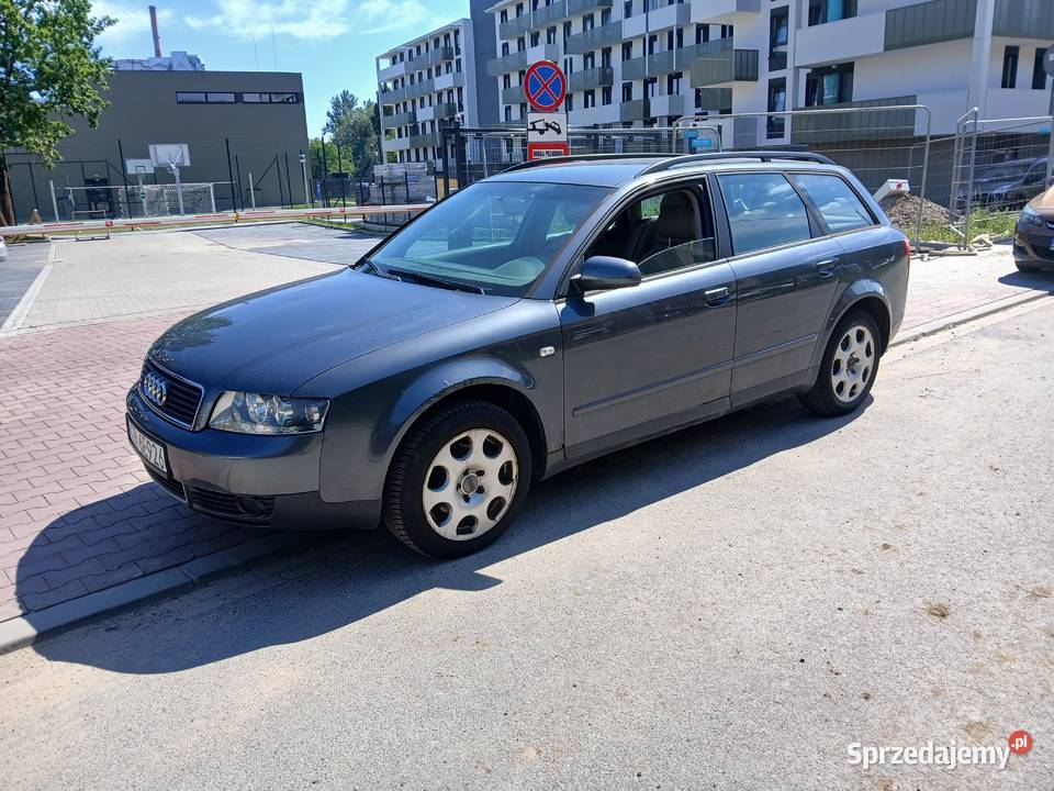 AUDI A4 AVANT 20 FSI Rok produkcji 2002