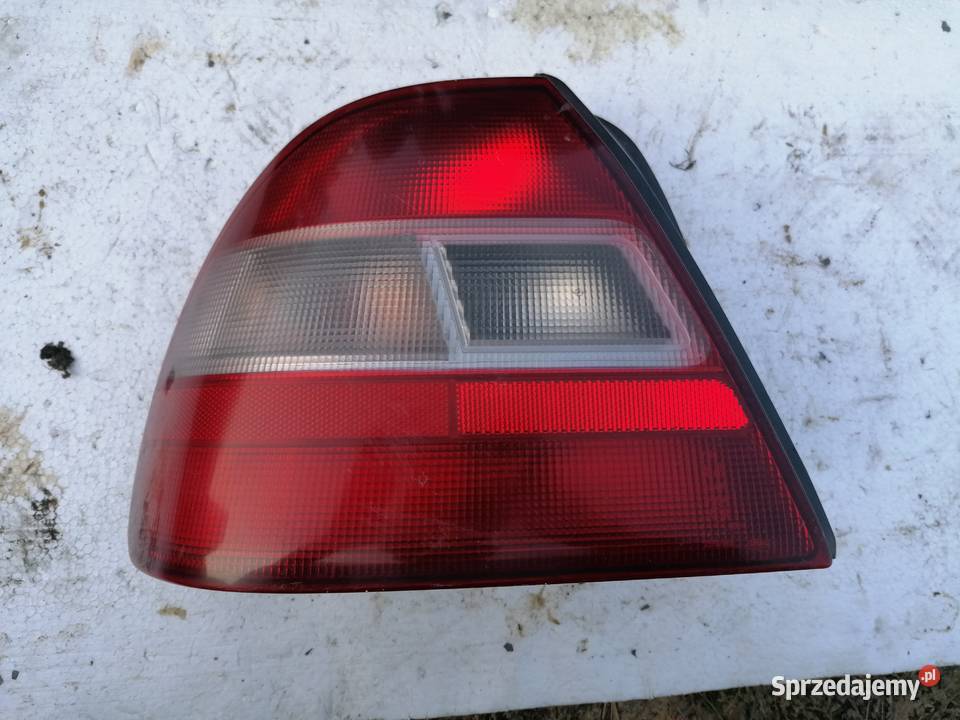 Lampa Lewy Tył Honda Civic Pogorzelec