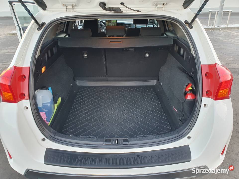 Auris II TS hybryda LPG Auris Wrocław