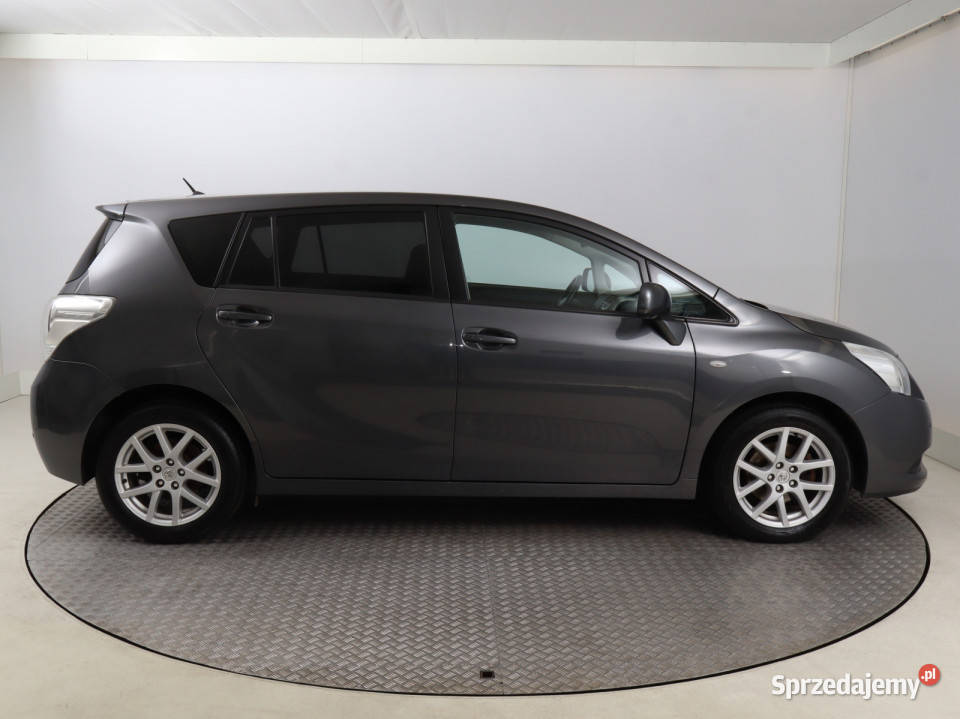 Toyota Verso 18 Valvematic ABS Bielany Wrocławskie