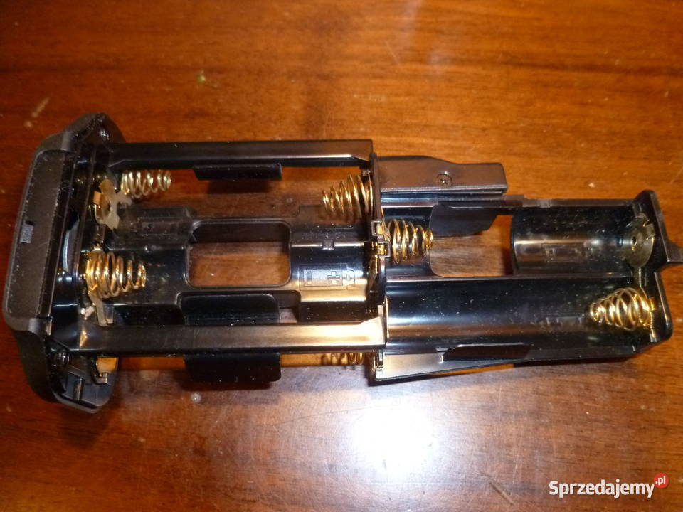 Pojemnik na 6 baterii AA Kraków