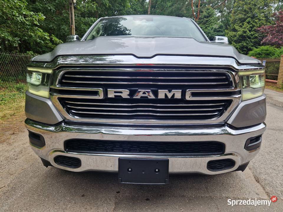 RAM 1500 Quad Cab Longbed Laramie Warszawa