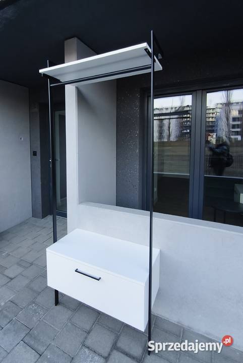 Elegancka garderoba Syców