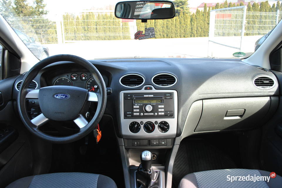 Ford Focus Kombi Czerwony Klimatyzacja Centralny ASR (kontrola trakcji) Sierakowice