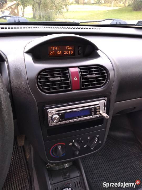 Opel Corsa C 10 ECOTEC garażowany Samochody osobowe Bircza sprzedam