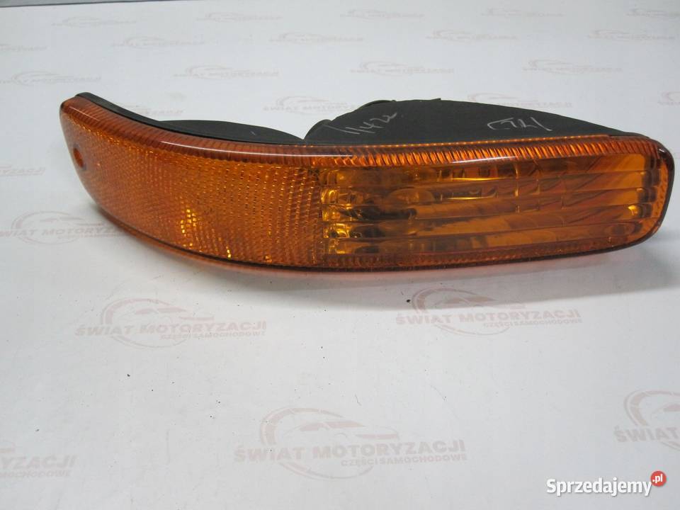 JEEP CHEROKEE KJ III 04r kierunkowskaz prawy
