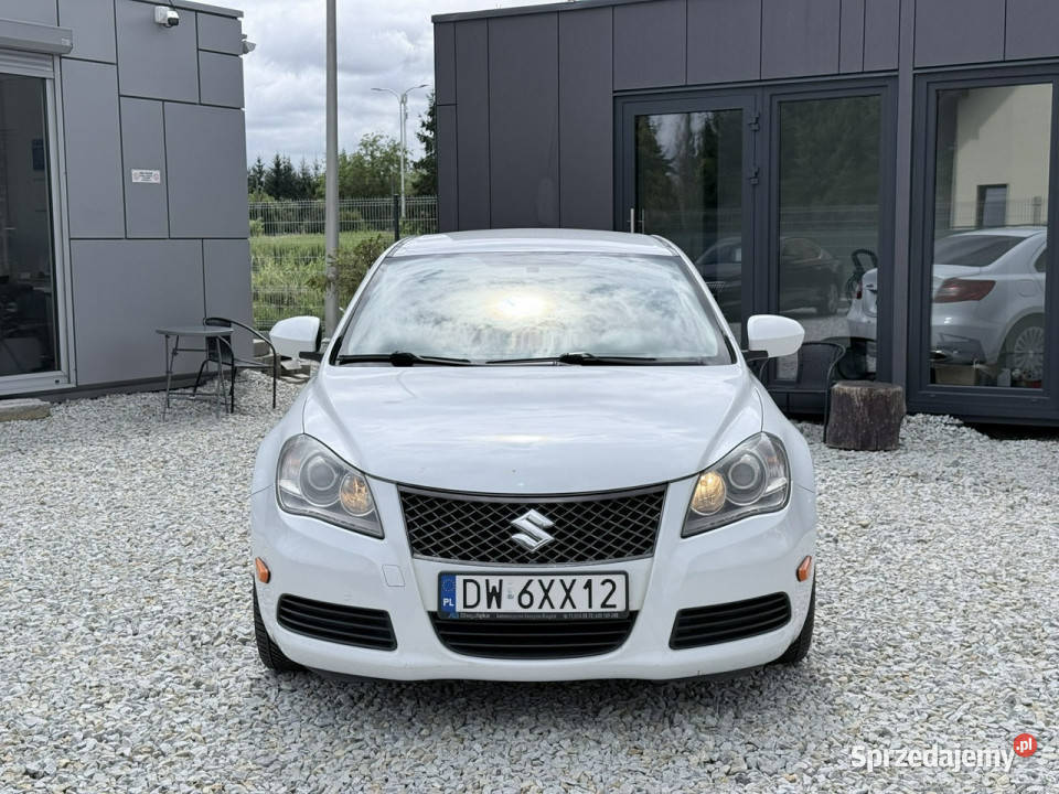 Suzuki Kizashi 24 16V VVT 178 LPG 4x4 Kizashi Wrocław