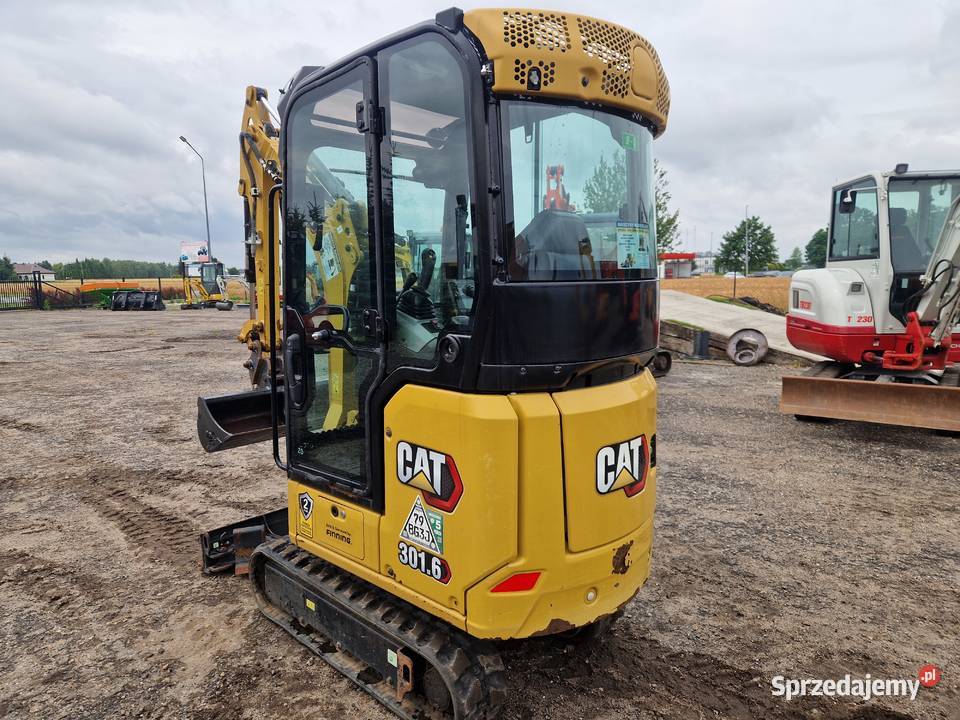 Minikoparka CATERPILLAR CAT 3016 2022r przebieg Motoryzacja Ryżki sprzedam