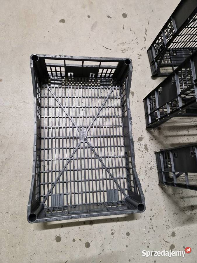 Skrzynki plastikowe 4060 Baranów