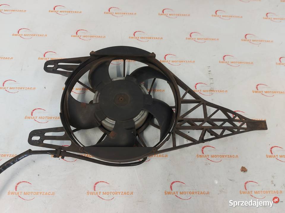 CITROEN DS3 16 THP wentylator chłodnicy