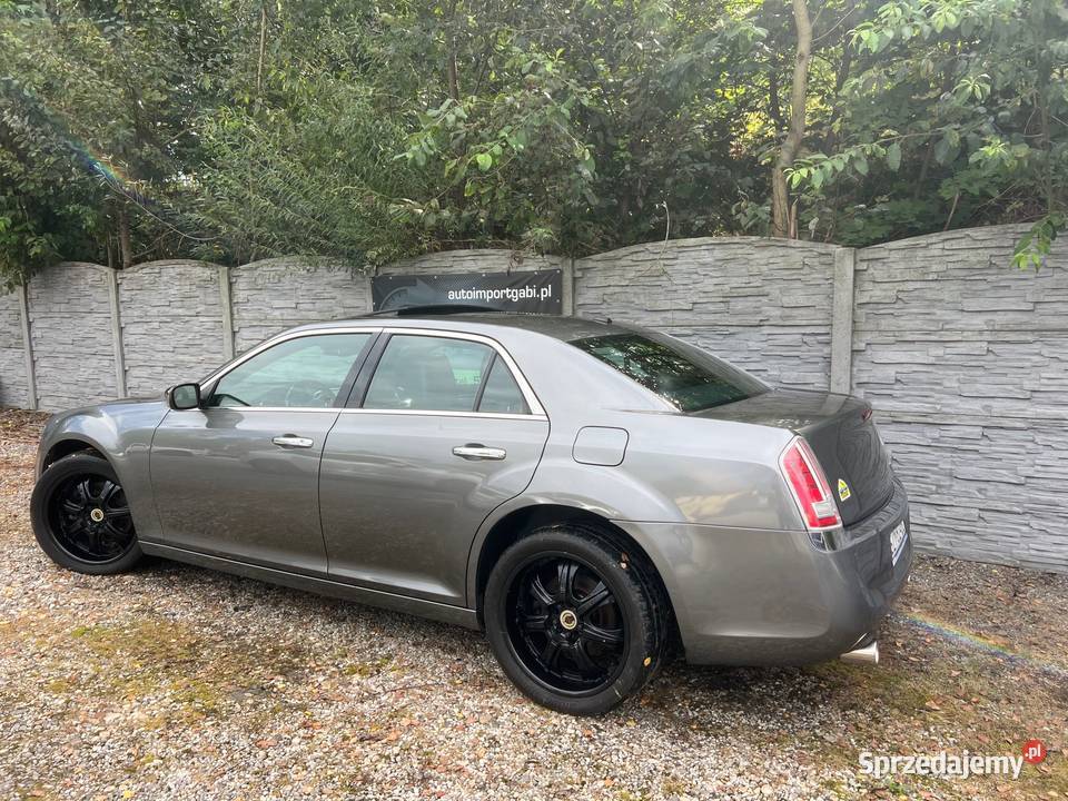 Chrysler 300C światła przeciwmgielne