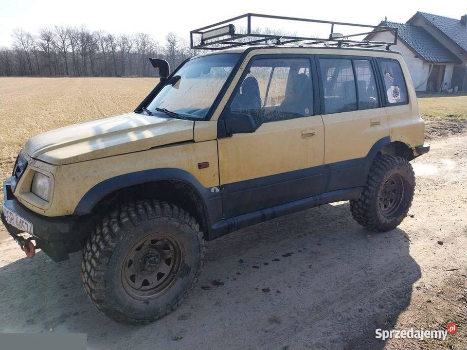 Suzuki Vitara 20 V6 benzyna 136 1995r Środa Śląska