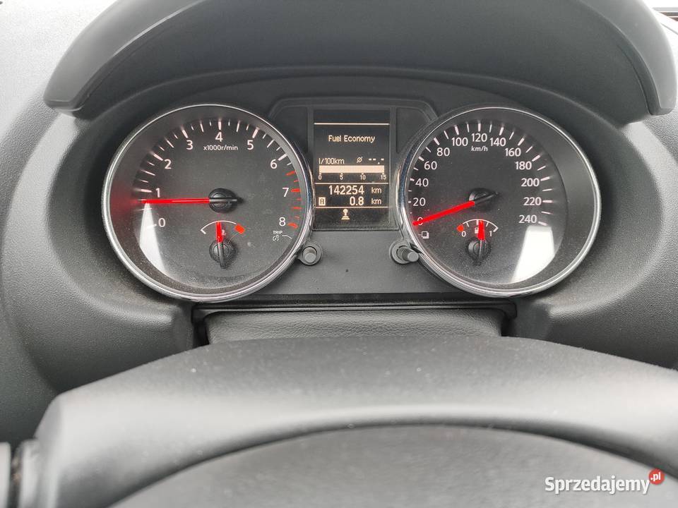 Nissan Qashqai 2012r 20 Benzynaz Niemiec VAT marża Qashqai sprzedam
