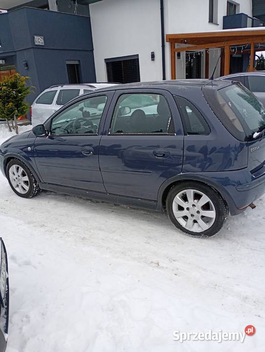 Opel Corsa 12 benzyna super stan Lift klima Rok produkcji 2006 Łuków sprzedam