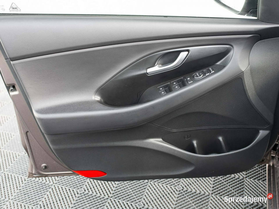 Hyundai i30 WJ9329L10 TGDI Smart Podgrzf I kier bluetooth Pępowo sprzedam