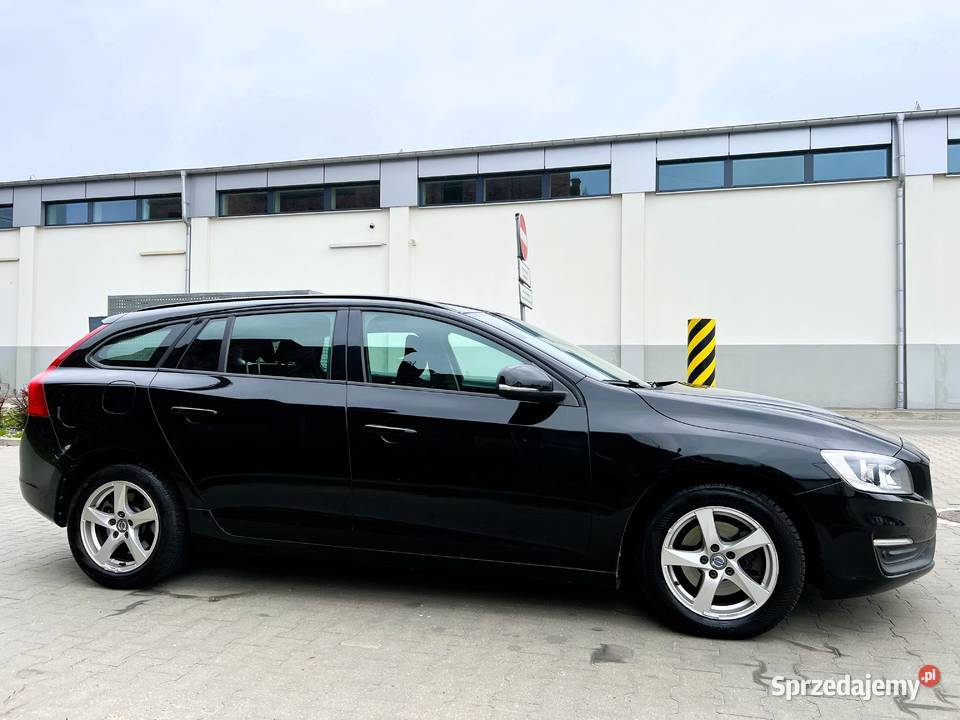 Volvo V60 Benzyna Zarejestrowany Navi Czujniki czujnik parkowania mazowieckie Płock