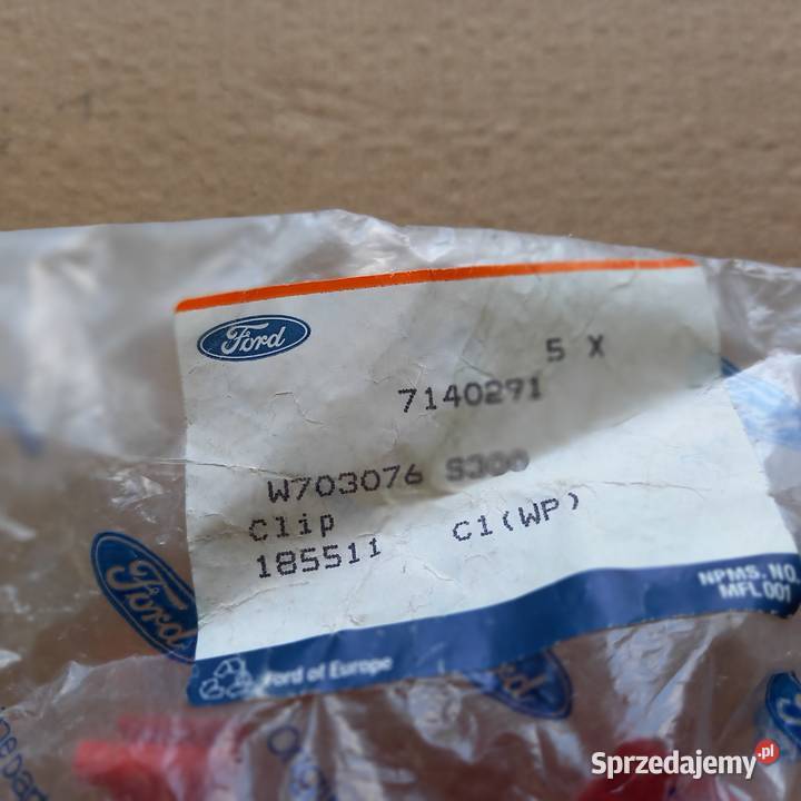 7140291W703076S300 Złączka przewodu paliwa