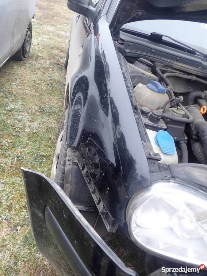 Volkswagen GOLF IV 1999r 14 BENZYNA uszkodzony Białystok