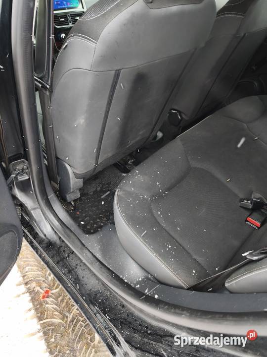 Renault Clio 4 Kombi 2017r 15dci 90 android 90KM