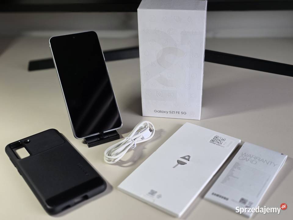 Sprzedam smartfon Samsung Galaxy S21 FE 5G 128GB Dąbrowa Górnicza