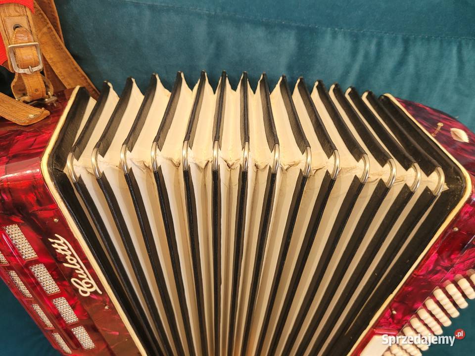 Akordeon 80 basów KLINGENTHALSA waga 67 sprzedam