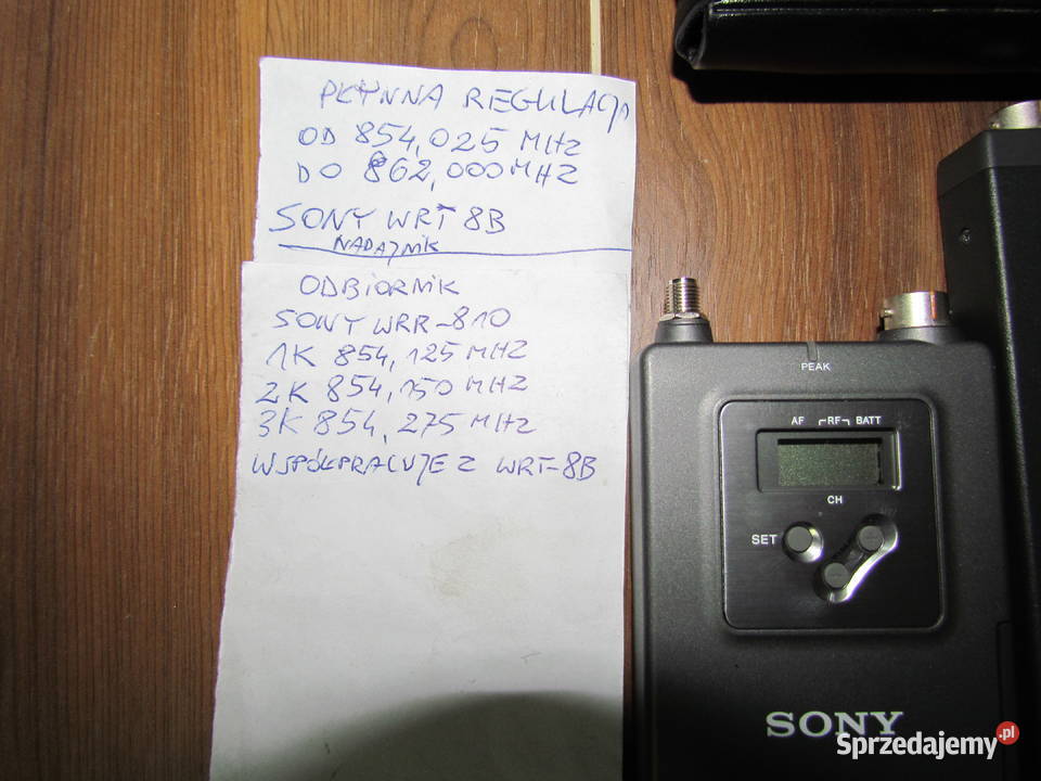 Nadajniki Odbiornik Sony WWR810 WRT8B WRT28