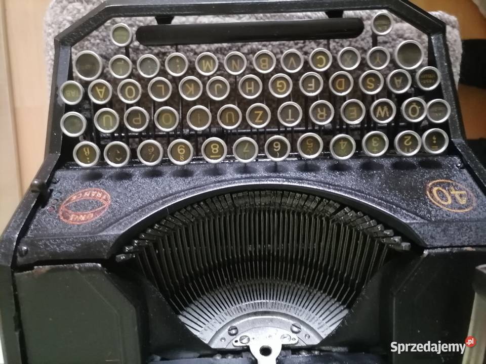 Stara maszyna do pisania z lat 40 tych Pozostałe Kraków