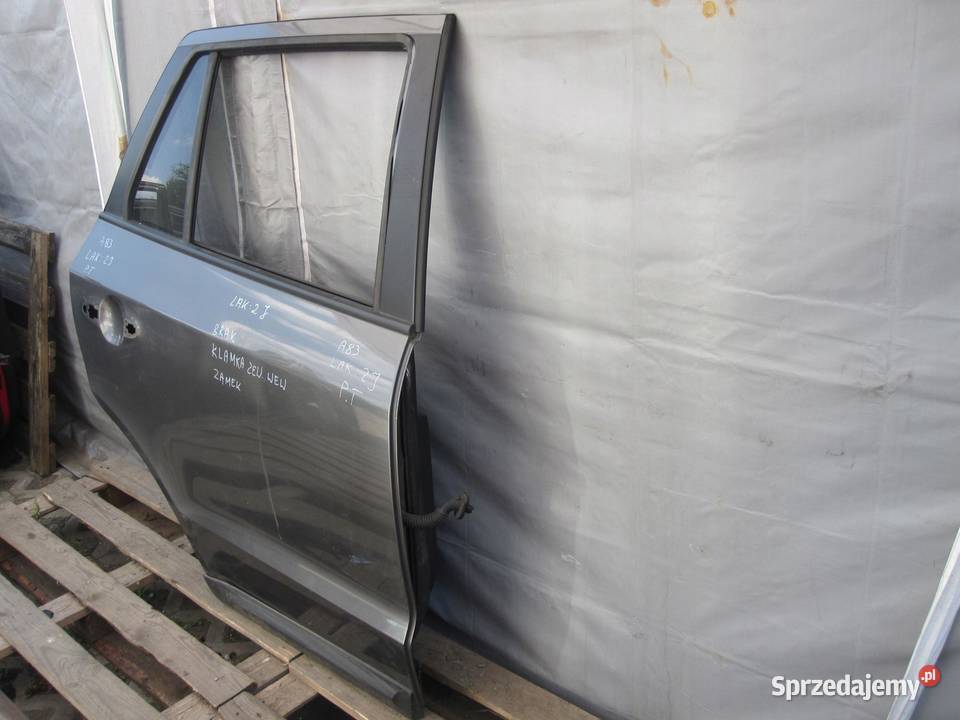 HYUNDAI SANTA FE II 09r drzwi prawe tył osobowe