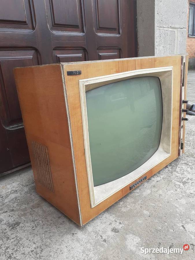 Zabytkowy telewizor Lazuryt 103 Kobiele Wielkie