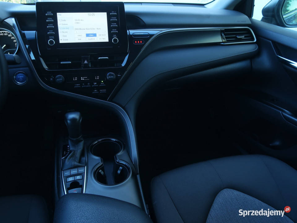 Toyota Camry 25 Hybrid asystent pasa ruchu Bielany Wrocławskie