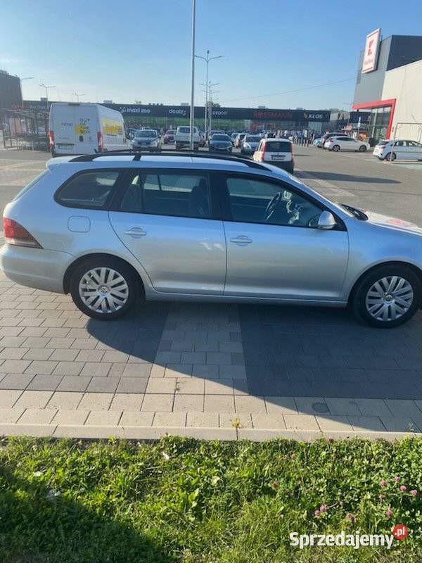 Volkswagen Golf VI COMBI 16 TDI 105 2011r Blue Motoryzacja Katowice