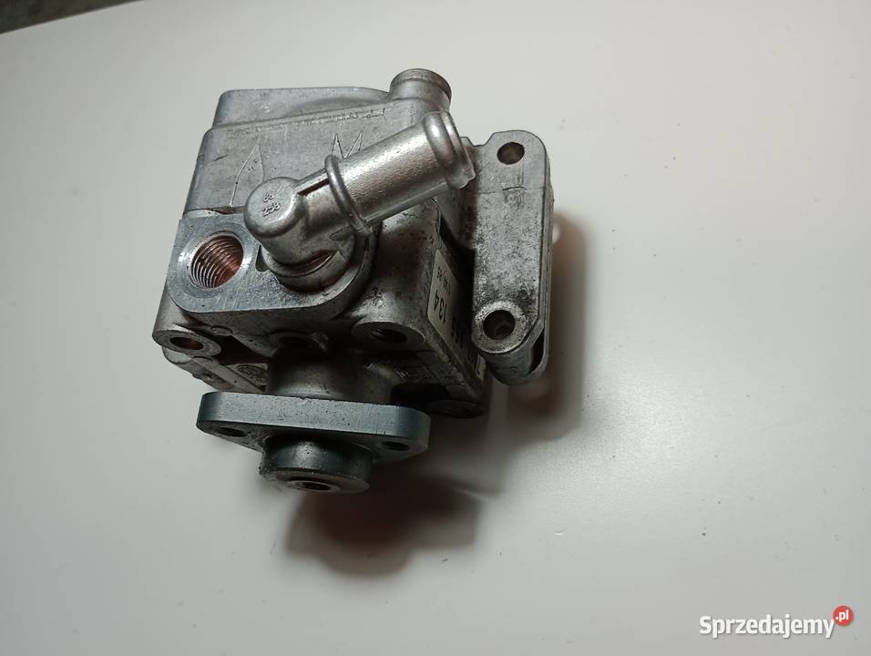Pompa wspomagania Bmw 116118 Ryki sprzedam