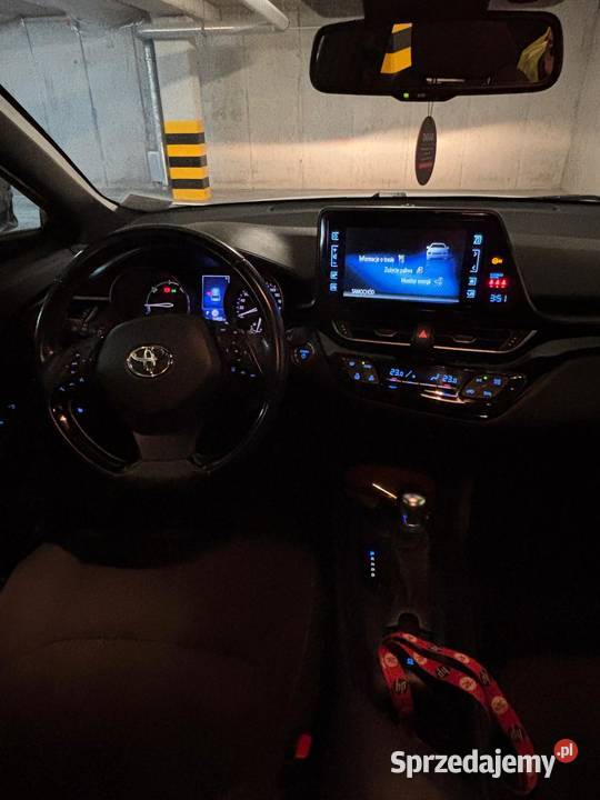 Toyota CHR 18 Hybrid Rzeszów