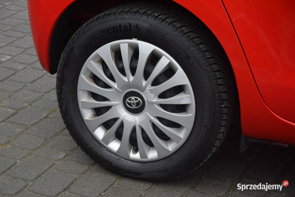 Toyota Yaris 13B 84 Klima Sprowadzony Opłacony lakier metallic Majdan Sieniawski