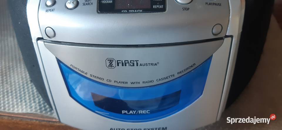 Radio First Austria boombox