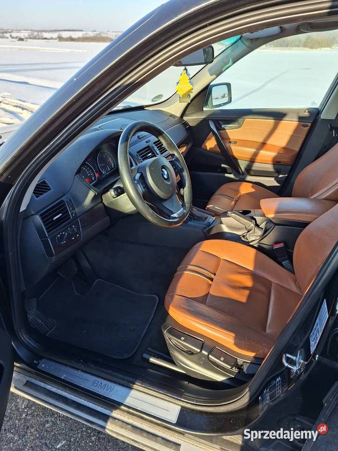 BMW X3 30d 4x4 panorama brązowa skóra 4x4 Garbów