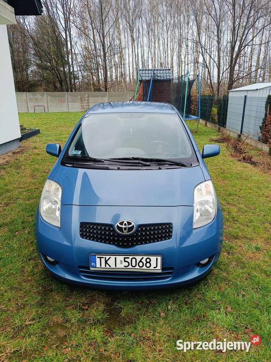 Sprzedam Toyota Yaris 2 poduszka powietrzna Piekoszów