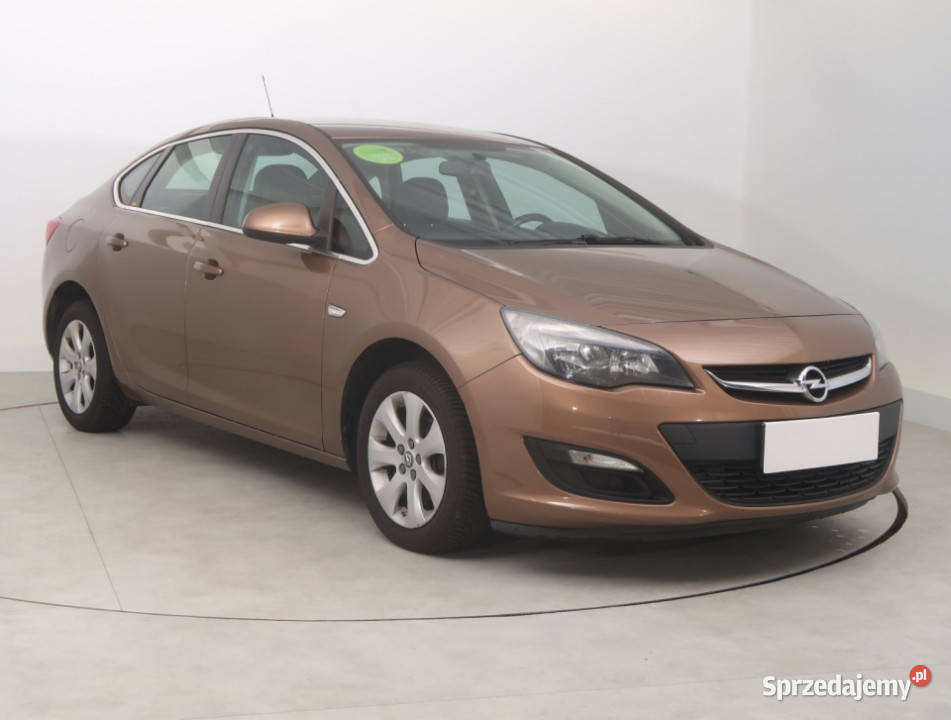 Opel Astra 14 T LPG Rok produkcji 2017 sprzedam
