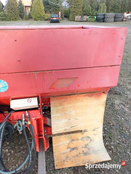 Rozsiewacz RAUH B910 zadbany sprowadzony Legnickie Pole