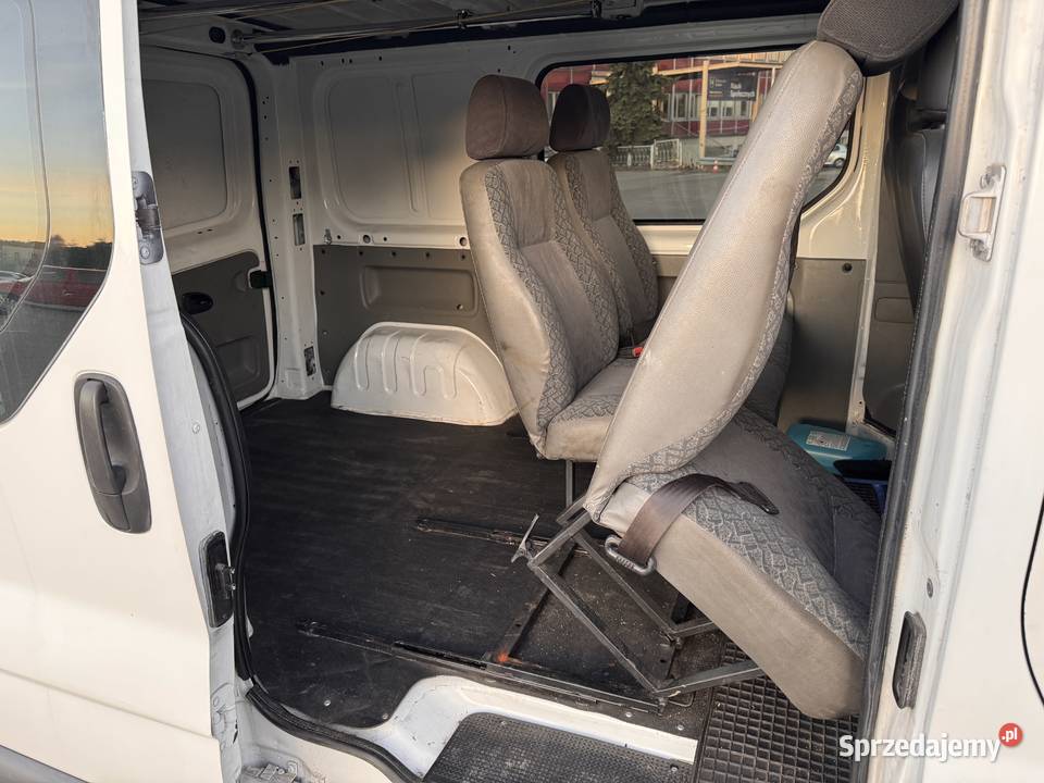Sprzedam Renault Trafic II 20 2011 półautomatyczna wielkopolskie Kalisz