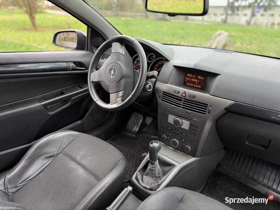 Opel Astra H GTC 19CDTi radio Jelenia Góra