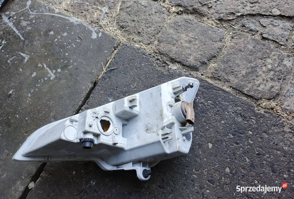 Ford Ecosport halogen przedni prawy Lampy przednie