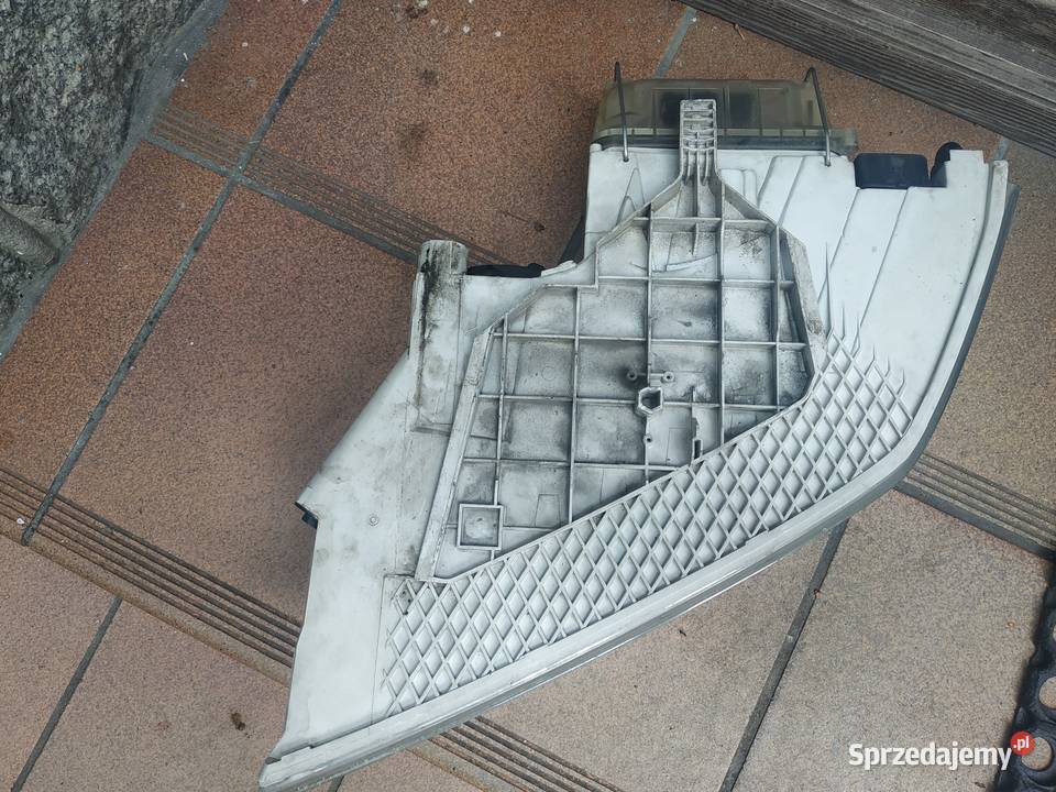 Lampa reflektor prawy octavia 2 II SOCZEWKA EU Wrocław