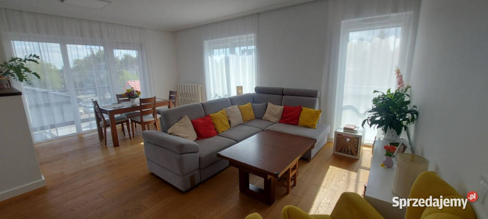 Centrum Międzylesia 4 pokoje 86 m SKM winda Warszawa